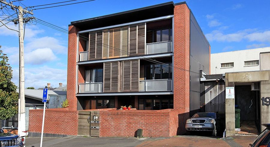  at 2/21 Williamson Avenue, Grey Lynn, Auckland