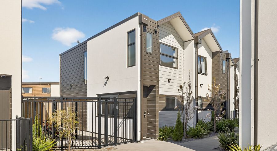  at 11/15 Bunyan Street, Waltham, Christchurch City, Canterbury