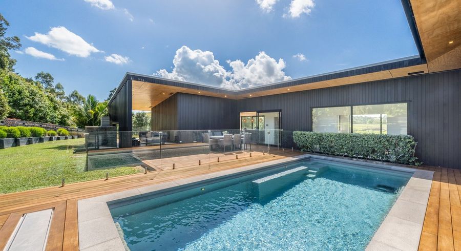  at 27 Brownhill Road, Whitford, Manukau City, Auckland