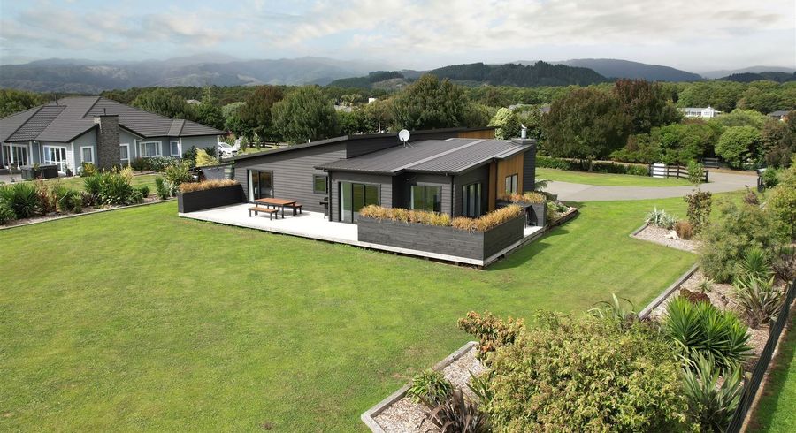  at 24 Ivy Lane, Levin
