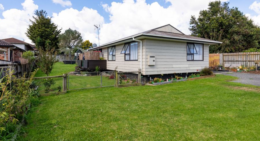  at 52 Gibson Road, Tuakau, Tuakau