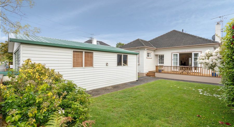  at 23 Kowhai Avenue, Ebdentown, Upper Hutt