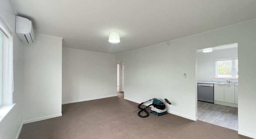  at 2/36 Leonard Road, Mount Wellington, Auckland City, Auckland