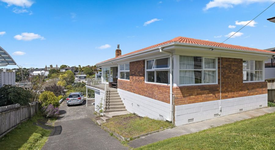  at 14 Hythe Terrace, Mairangi Bay, North Shore City, Auckland
