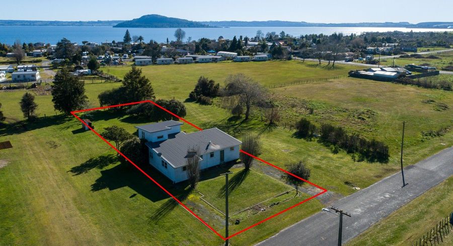  at 13 Middleton Road, Hannahs Bay, Rotorua, Bay Of Plenty