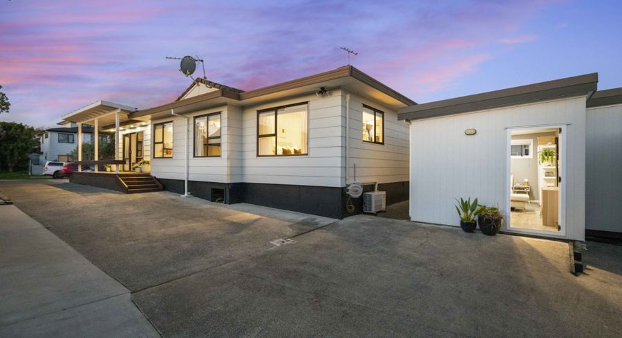  at 21 Gosford Drive, Botany Downs, Manukau City, Auckland