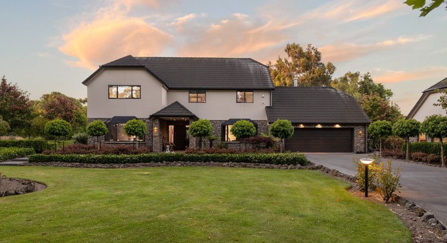 at 215 Sparks Road, Hoon Hay, Christchurch City, Canterbury