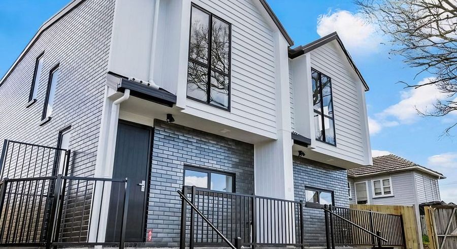  at 2/152 Hendon Avenue, Mount Albert, Auckland City, Auckland