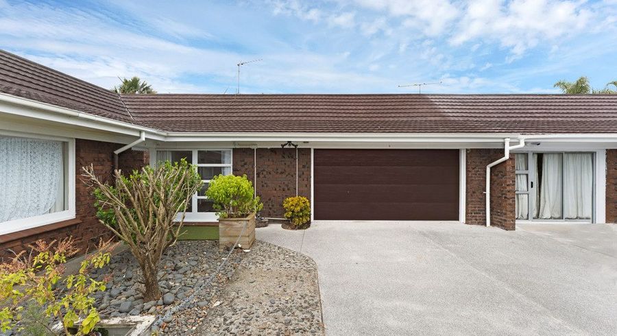 at 2/56 Great South Road, Papatoetoe, Manukau City, Auckland