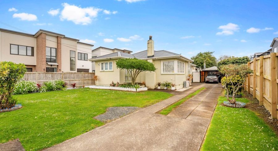  at 73 Kimpton Road, Papatoetoe, Manukau City, Auckland
