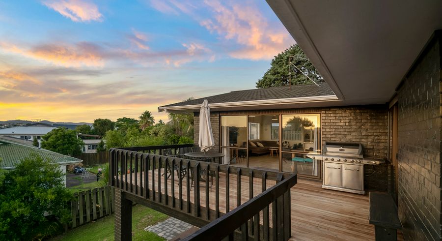  at 25 Bay Vista Drive, Red Beach, Red Beach