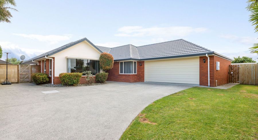  at 63 Waiwherowhero Drive, Saint Andrews, Hamilton, Waikato