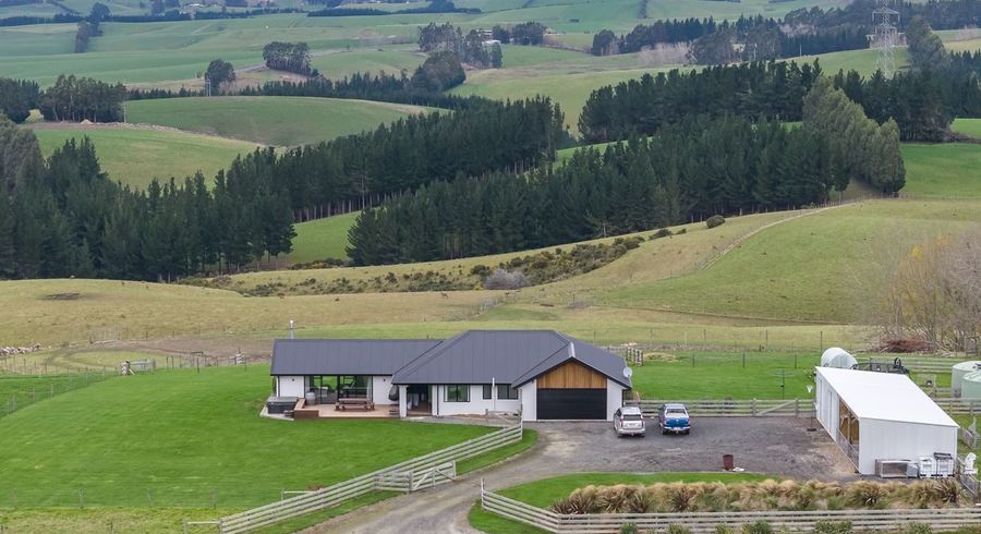  at 337 Coe Road, Balclutha, Clutha, Otago