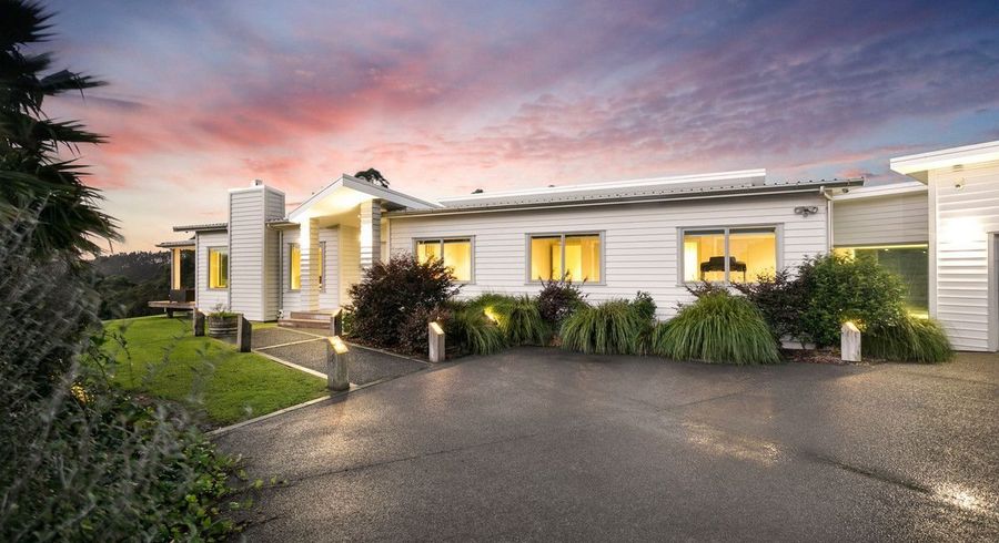  at 1225 East Coast Road, Albany