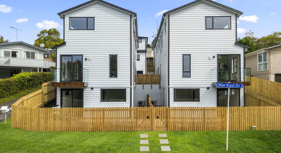  at 20A Nor'East Drive, Northcross, North Shore City, Auckland