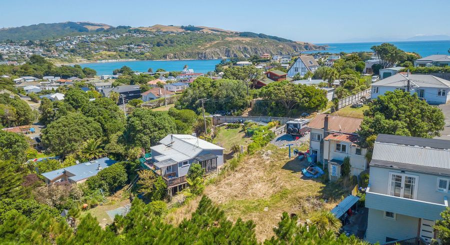  at 1/ 36 Whanake Street, Titahi Bay, Porirua, Wellington