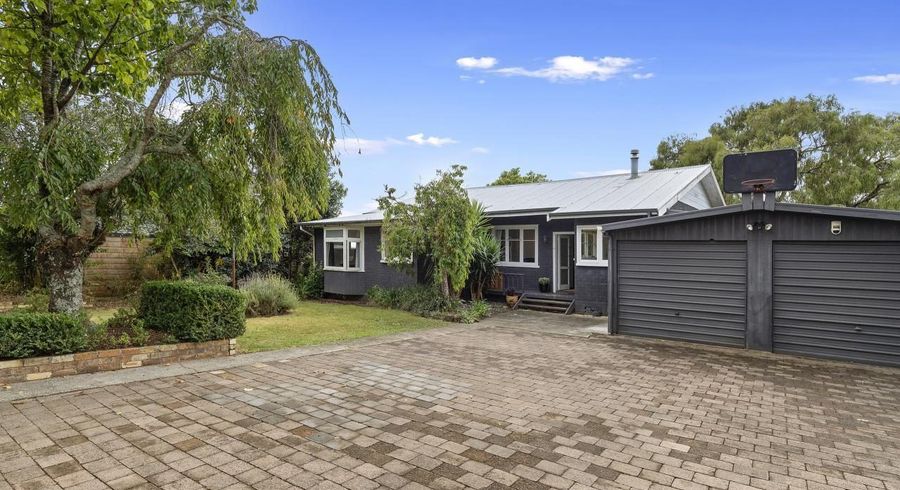  at 126 Newcastle Road, Deanwell, Hamilton, Waikato