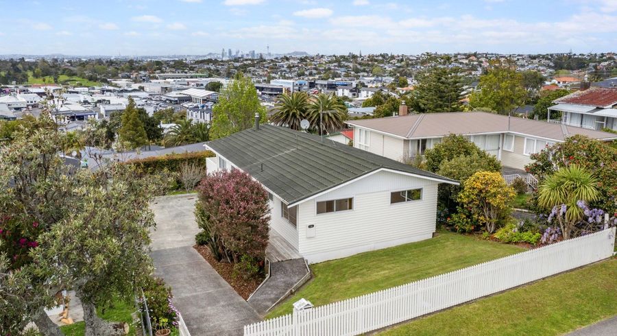  at 25 Marcel Place, Glenfield, North Shore City, Auckland