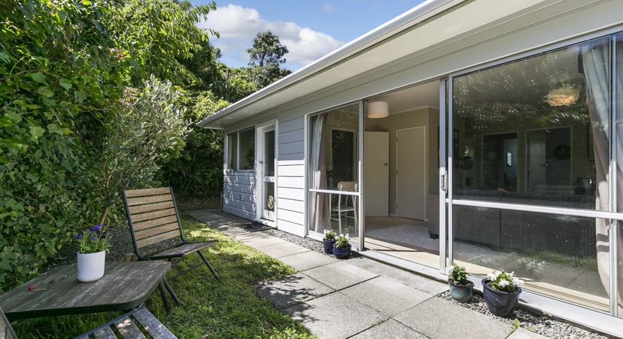  at 2/8 Vasanta Avenue, Ngaio, Wellington