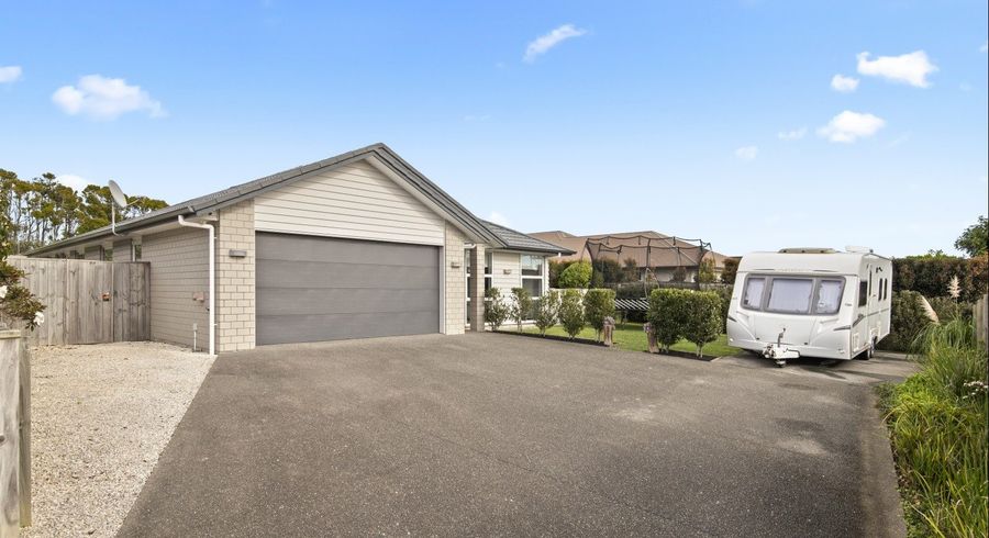  at 15 Lydiard Place, Beachlands, Manukau City, Auckland