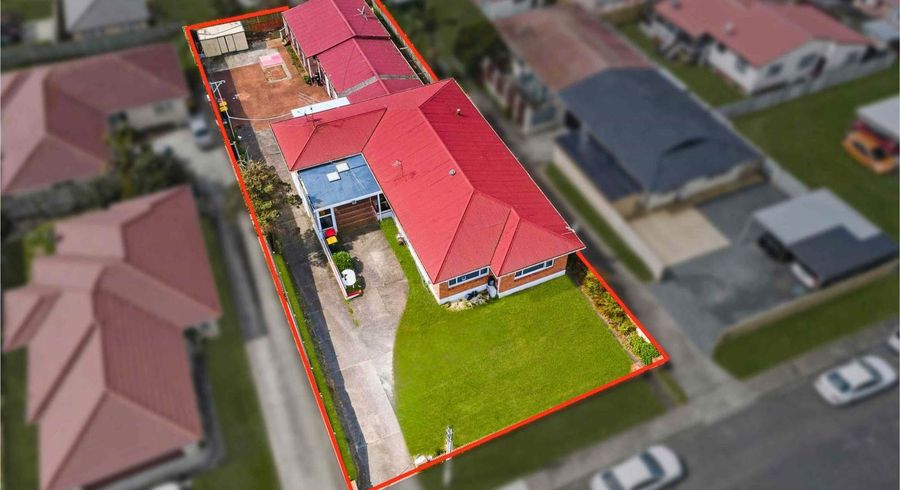  at 3 Brooklyn Avenue, Papatoetoe, Manukau City, Auckland