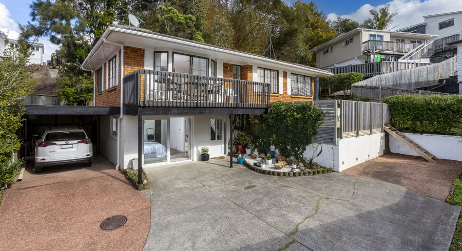  at 5b Serrata Place, Browns Bay, North Shore City, Auckland