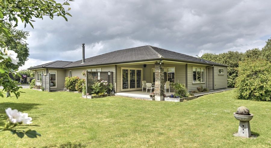  at 5 Tararua Crescent, Carterton