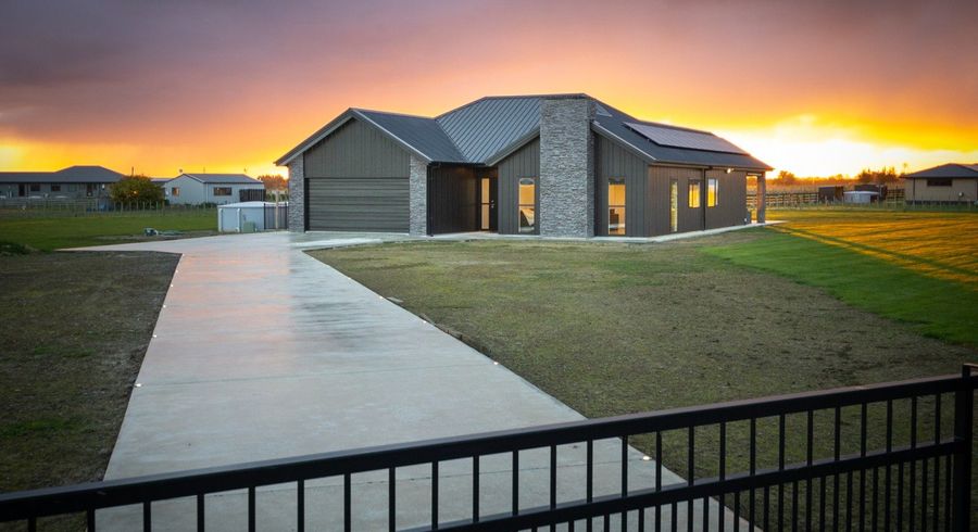  at 5 Alayna Court, Colyton, Feilding