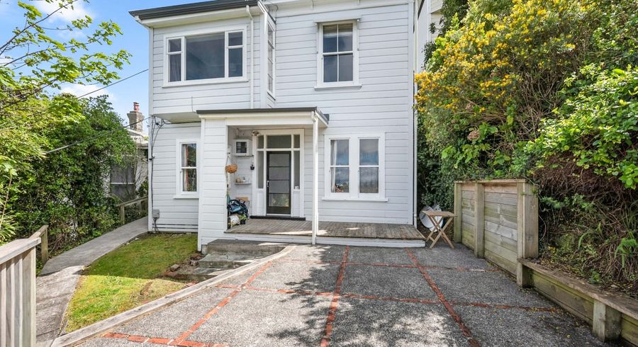  at 1b Fairview Crescent, Kelburn, Wellington, Wellington