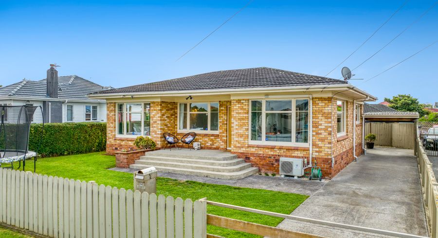  at 14 Mangarata Avenue, Papatoetoe, Auckland