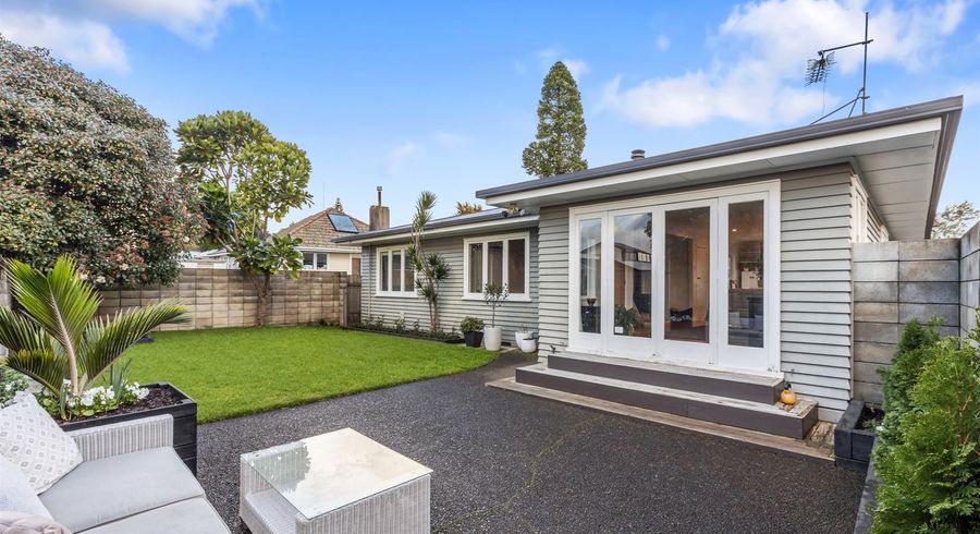  at 27 Landview Road, Parkvale, Tauranga