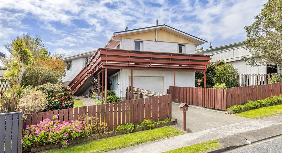  at 19 Mapplebeck Street, Titahi Bay, Porirua