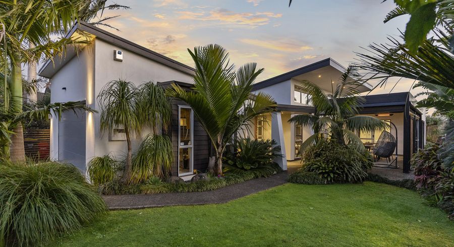  at 42 Pitoitoi Avenue, Greenhithe, Auckland