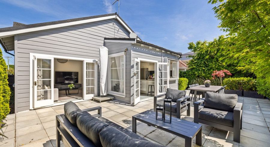  at 1/69 St Albans Street, Merivale, Christchurch City, Canterbury
