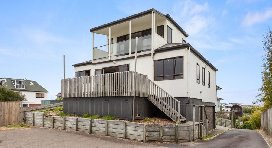  at 1337C Papamoa Beach Road, Papamoa Beach, Papamoa