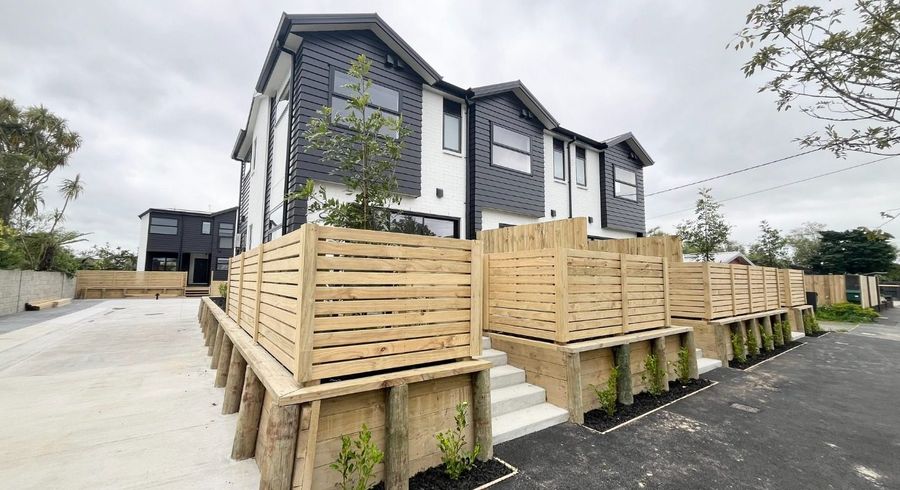  at 2/8 Ngaere Avenue, Chartwell, Hamilton, Waikato