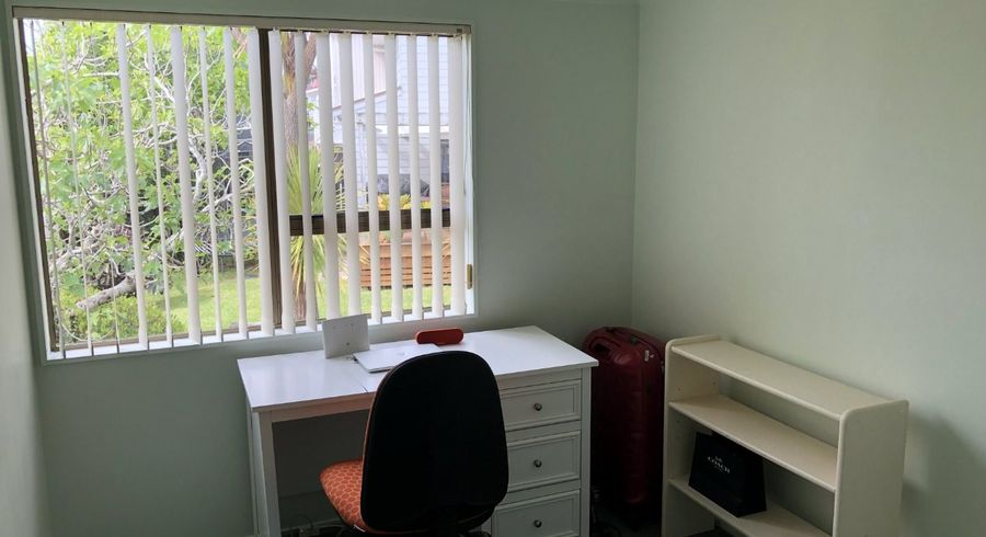  at 1/177 Onewa Road, Birkenhead, North Shore City, Auckland