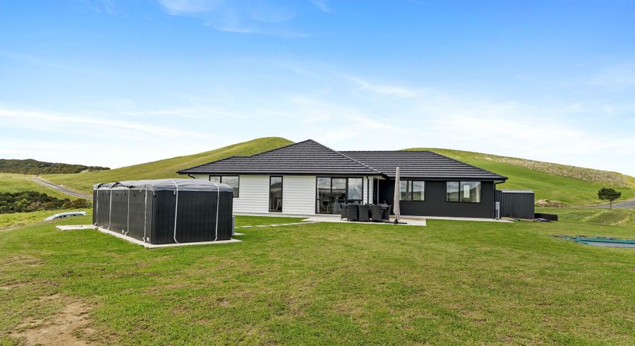  at 1 Blue Heron Way, Kaiwaka, Kaipara, Northland