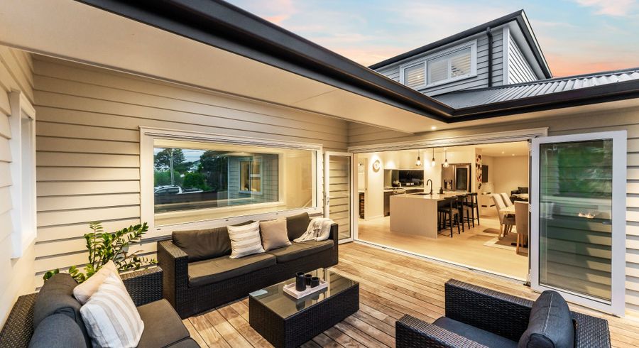  at 16 Rewi Street, Torbay, Auckland