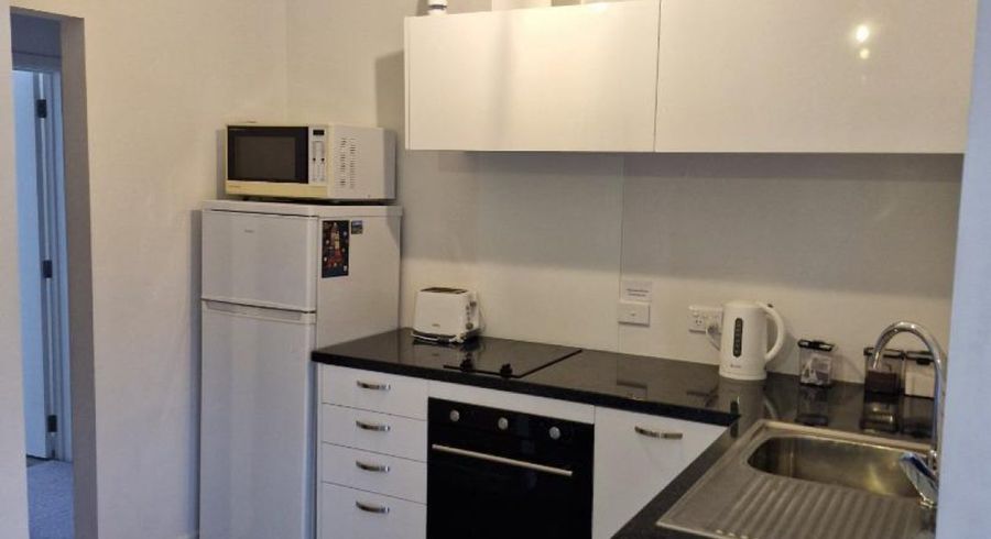  at 2/360 Devon Street East, Strandon, New Plymouth, Taranaki