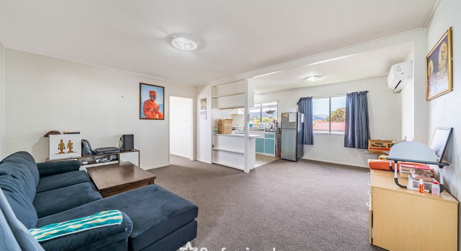  at 121-123J Bell Road, Waiwhetu, Lower Hutt, Wellington