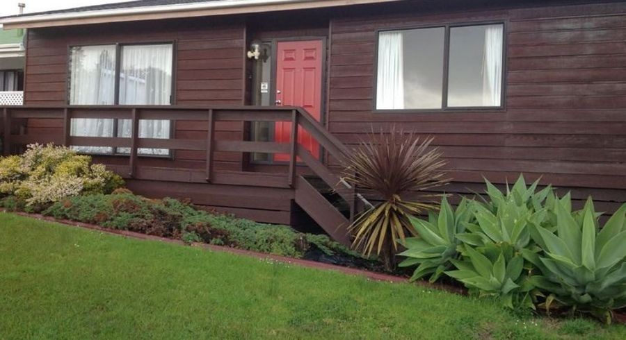  at 12 Posa Ave, Henderson, Waitakere City, Auckland