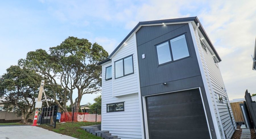  at 27E Lynbrooke Avenue, Blockhouse Bay, Auckland City, Auckland