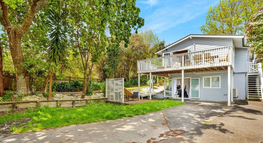  at 1/6a Sunnynook Road, Sunnynook, North Shore City, Auckland