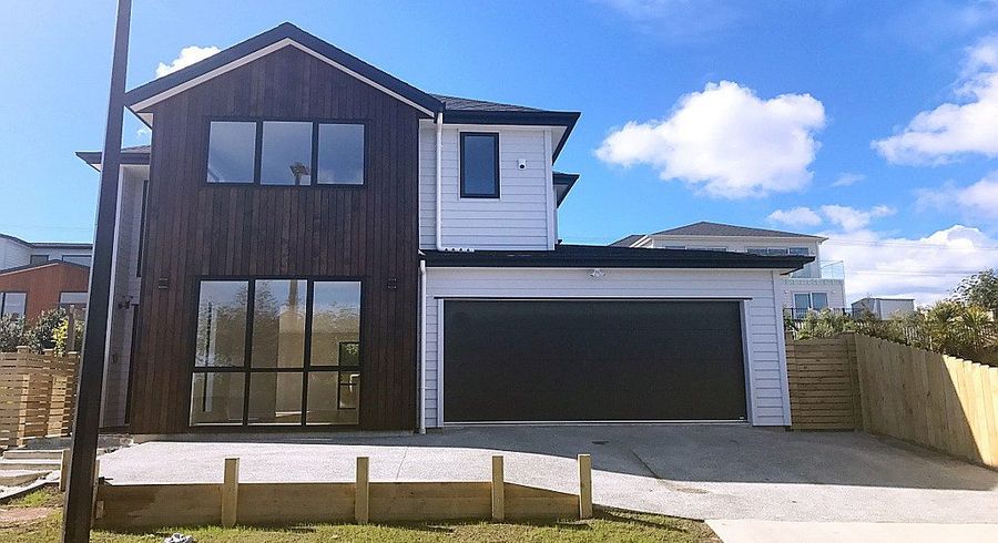  at 5 Vazey Way, Hobsonville, Waitakere City, Auckland