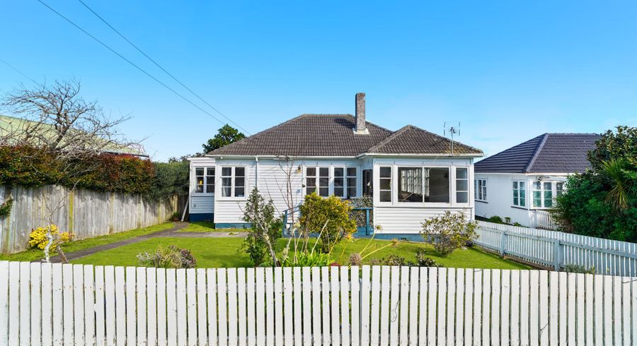  at 2 Triton Avenue, Mount Albert, Auckland City, Auckland
