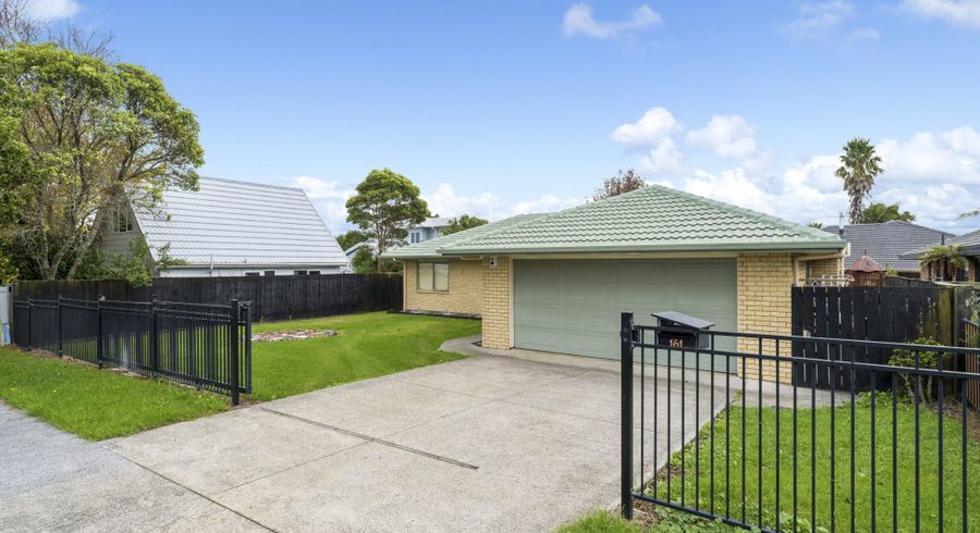  at 161 Sturges Road, Henderson, Waitakere City, Auckland