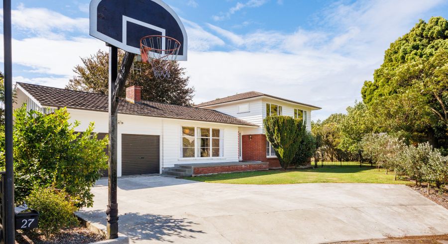 at 27 St Albans Avenue, Hokowhitu, Palmerston North, Manawatu / Whanganui