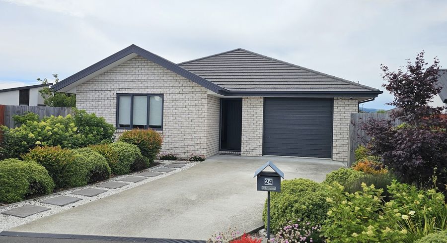  at 24 Luxembourg Crescent, Halswell, Christchurch City, Canterbury