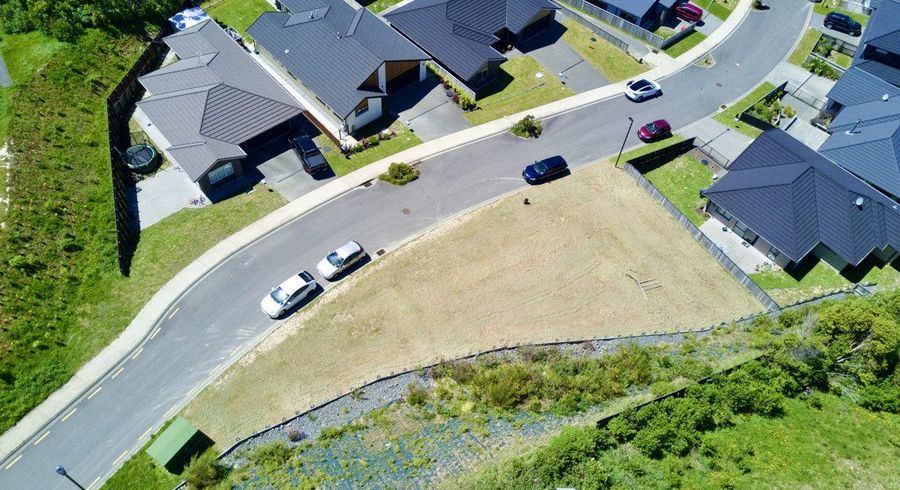  at 4 Topsail Way, Whitby, Porirua, Wellington